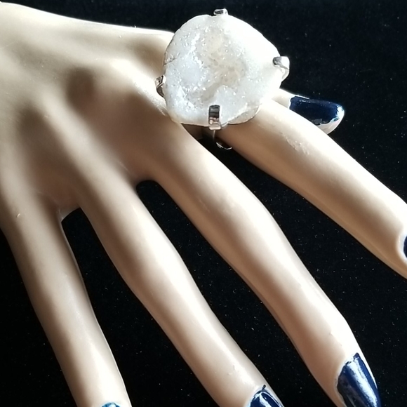Natural Druzy Agate Crystal Stone Adjustable Statement Ring - Picture 10 of 16